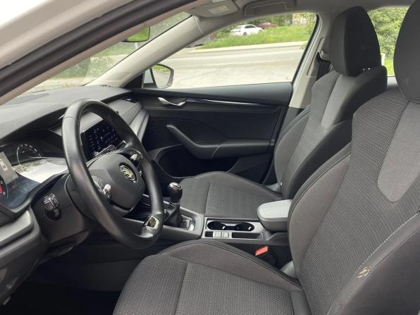 Skoda Octavia IV (A8) с пробегом 2021 года, цена 2 099 000 рублей, 75173 км, лифтбек, Автокод Объявления