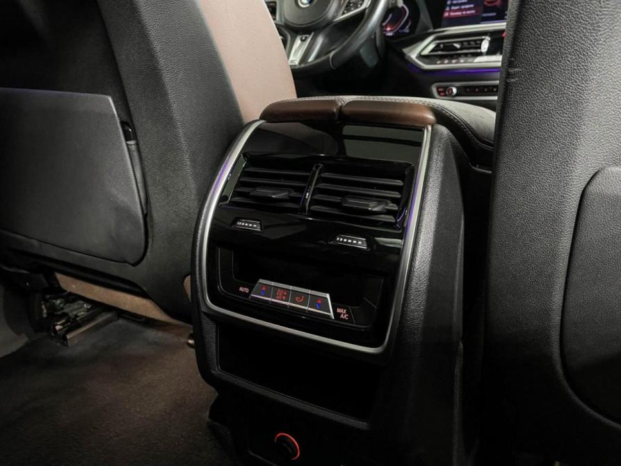 BMW X7 I (G07) Москва  - изображение 27