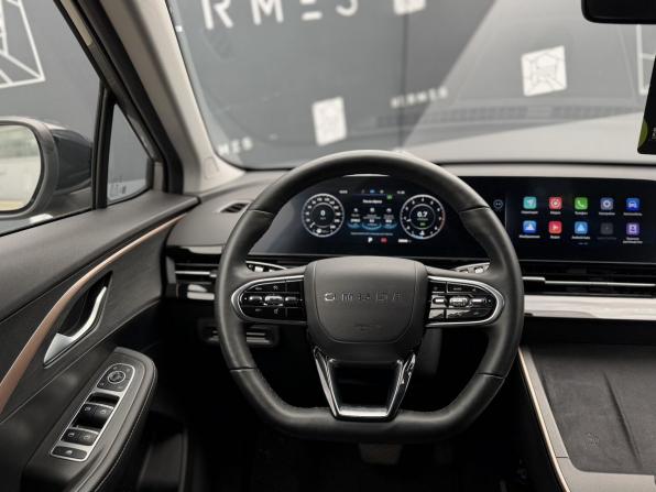 Omoda C5 I с пробегом 2023 года, цена 1 699 000 рублей, 55840 км, внедорожник, Автокод Объявления