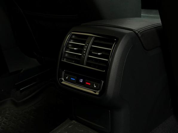 Volkswagen Passat B8 с пробегом 2018 года, цена 1 555 700 рублей, 146502 км, седан, Автокод Объявления