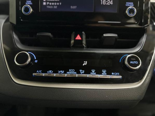 Toyota Corolla XII (E210) с пробегом 2019 года, цена 1 897 000 рублей, 110000 км, универсал, Автокод Объявления