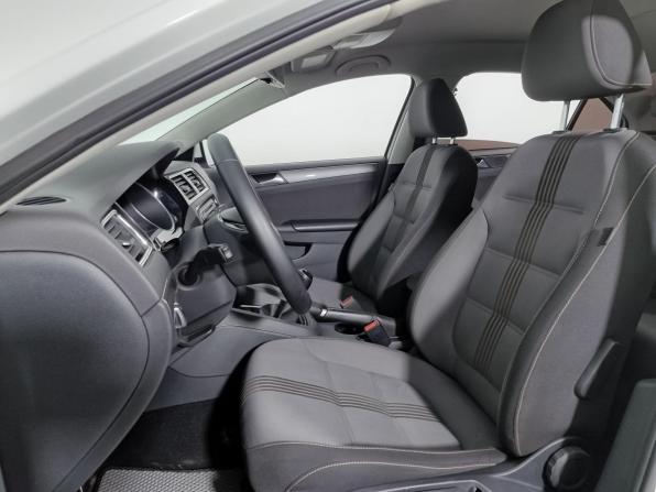Volkswagen Jetta VI Рестайлинг с пробегом 2016 года, цена 1 106 000 рублей, 198049 км, седан, Автокод Объявления