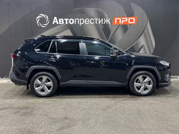 Toyota RAV4 V (XA50) с пробегом 2021 года, цена 3 480 000 рублей, 82810 км, внедорожник, Автокод Объявления