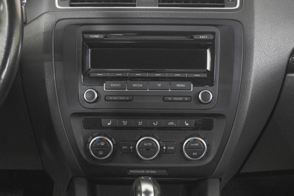 Volkswagen Jetta VI Кемерово  - изображение 19