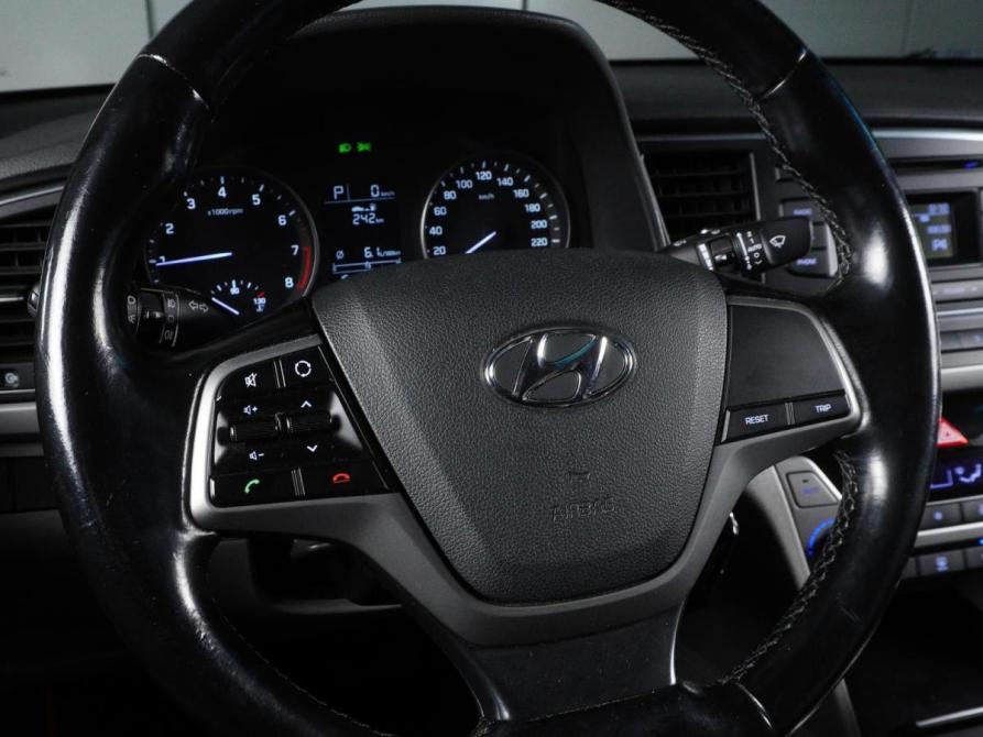 Hyundai Elantra VI (AD) Рестайлинг Минеральные Воды  - изображение 17