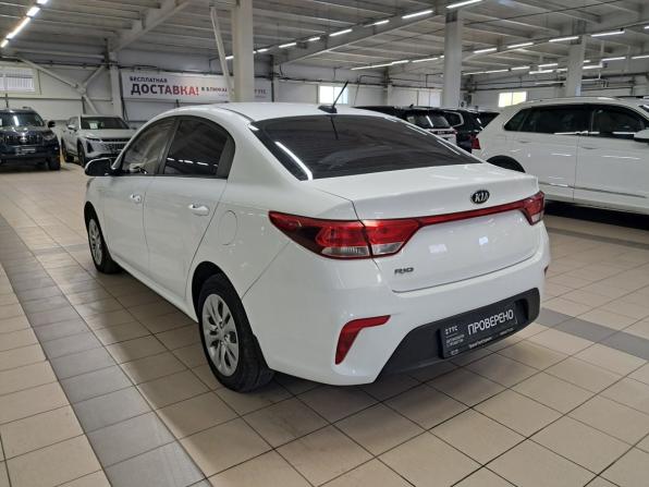 Kia Rio IV с пробегом 2017 года, цена 1 080 000 рублей, 162950 км, седан, Автокод Объявления