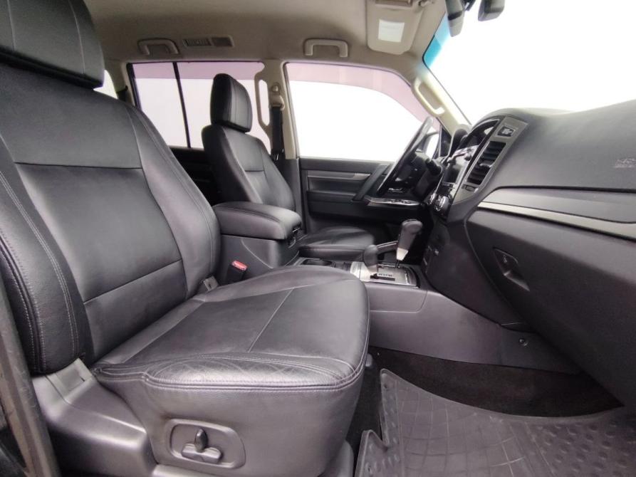 Mitsubishi Pajero IV Рестайлинг 2 Москва  - изображение 10