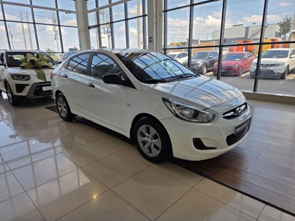 Hyundai Solaris I с пробегом 2014 года, цена 699 000 рублей, 218173 км, седан, Автокод Объявления