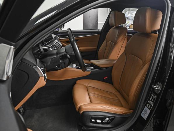 BMW 5 серии VII (G30/G31/G38) Рестайлинг с пробегом 2021 года, цена 4 980 000 рублей, 80631 км, седан, Автокод Объявления