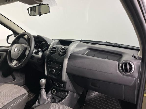 Renault Duster I Рестайлинг с пробегом 2017 года, цена 1 210 000 рублей, 93701 км, внедорожник, Автокод Объявления