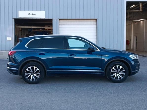 Volkswagen Touareg III с пробегом 2021 года, цена 5 909 000 рублей, 71000 км, внедорожник, Автокод Объявления