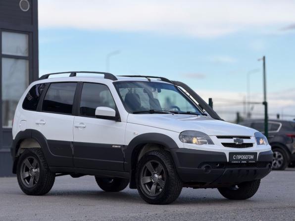 Chevrolet Niva I Рестайлинг с пробегом 2017 года, цена 850 000 рублей, 137000 км, внедорожник, Автокод Объявления