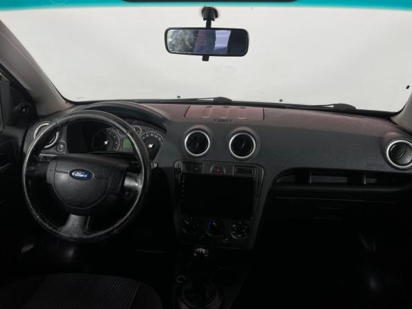 Ford Fusion I Рестайлинг с пробегом 2006 года, цена 299 000 рублей, 257766 км, хэтчбек, Автокод Объявления
