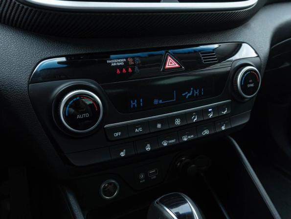 Hyundai Tucson III Рестайлинг с пробегом 2019 года, цена 2 380 000 рублей, 137226 км, внедорожник, Автокод Объявления