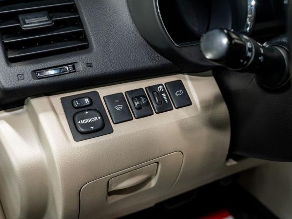 Toyota Highlander II (XU40) Рестайлинг с пробегом 2011 года, цена 2 300 000 рублей, 182650 км, внедорожник, Автокод Объявления