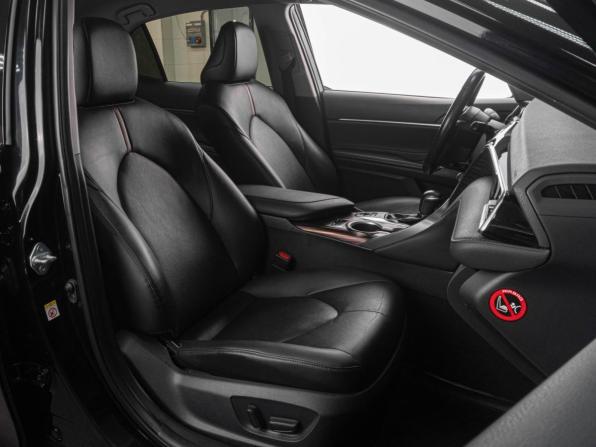 Toyota Camry VIII (XV70) с пробегом 2018 года, цена 2 869 000 рублей, 153790 км, седан, Автокод Объявления