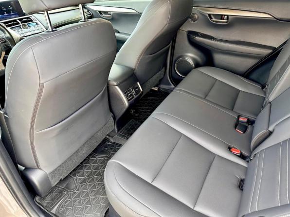 Lexus NX I Рестайлинг с пробегом 2020 года, цена 4 040 000 рублей, 54455 км, внедорожник, Автокод Объявления