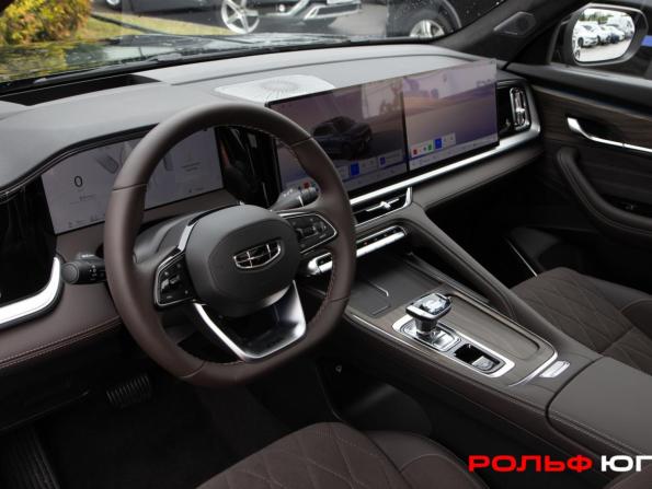 Geely Monjaro I Рестайлинг 2 с пробегом 2025 года, цена 3 828 000 рублей, 2013 км, внедорожник, Автокод Объявления