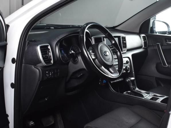 Kia Sportage IV Рестайлинг с пробегом 2019 года, цена 2 099 999 рублей, 159020 км, внедорожник, Автокод Объявления