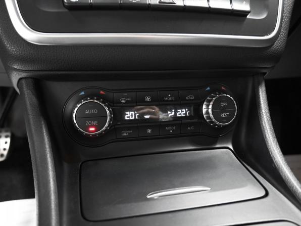 Mercedes-Benz CLA I (C117 X117) с пробегом 2014 года, цена 1 850 000 рублей, 170665 км, седан, Автокод Объявления