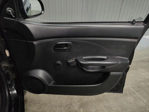 Kia Picanto I Рестайлинг с пробегом 2010 года, цена 325 000 рублей, 183970 км, хэтчбек, Автокод Объявления