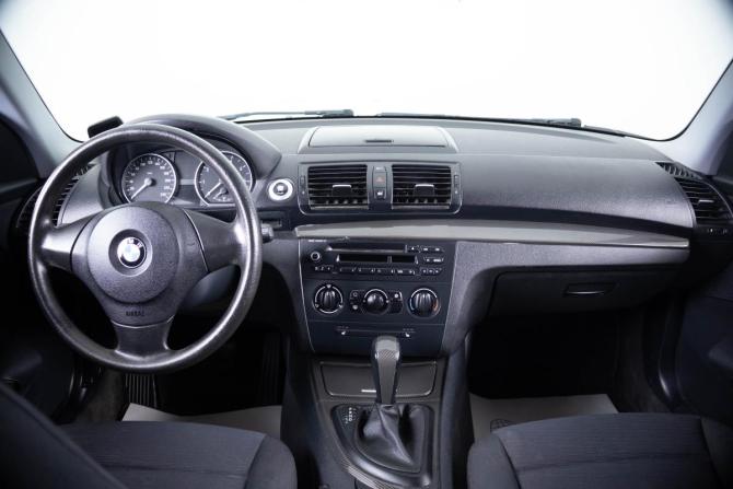 BMW 1 серии I (E81/E82/E87/E88) Рестайлинг с пробегом 2011 года, цена 1 169 000 рублей, 169000 км, хэтчбек, Автокод Объявления