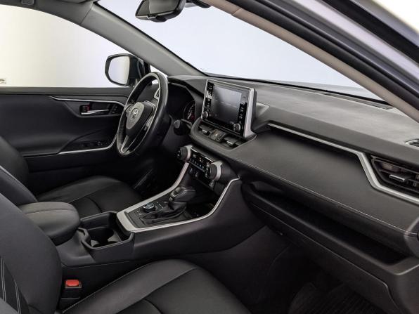 Toyota RAV4 V (XA50) с пробегом 2022 года, цена 3 500 000 рублей, 70149 км, внедорожник, Автокод Объявления