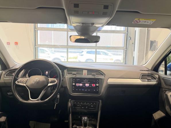 Volkswagen Tiguan II Рестайлинг с пробегом 2021 года, цена 2 300 000 рублей, 111101 км, внедорожник, Автокод Объявления