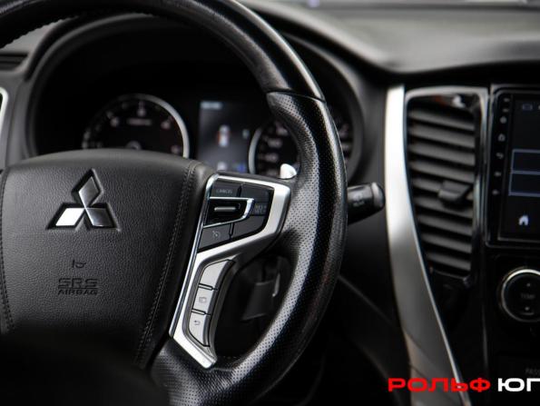 Mitsubishi Pajero Sport III с пробегом 2017 года, цена 2 598 000 рублей, 151716 км, внедорожник, Автокод Объявления