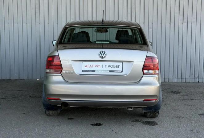 Volkswagen Polo V Рестайлинг с пробегом 2015 года, цена 840 000 рублей, 154003 км, седан, Автокод Объявления