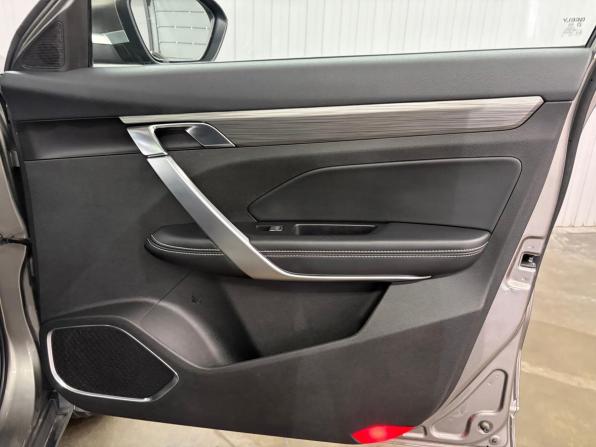 Geely Farizon FX с пробегом 2023 года, цена 1 797 000 рублей, 91434 км, пикап, Автокод Объявления