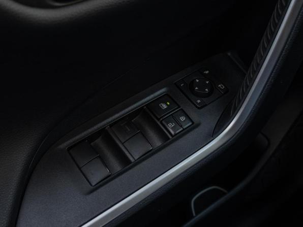 Toyota RAV4 V (XA50) с пробегом 2021 года, цена 3 380 000 рублей, 70309 км, внедорожник, Автокод Объявления
