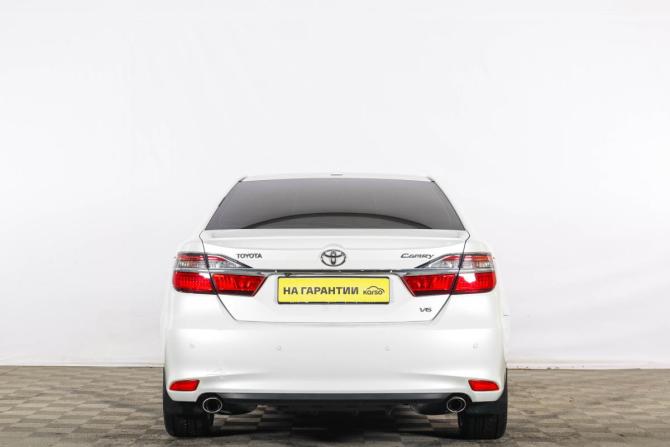 Toyota Camry VII (XV50) Рестайлинг с пробегом 2015 года, цена 2 079 000 рублей, 194000 км, седан, Автокод Объявления