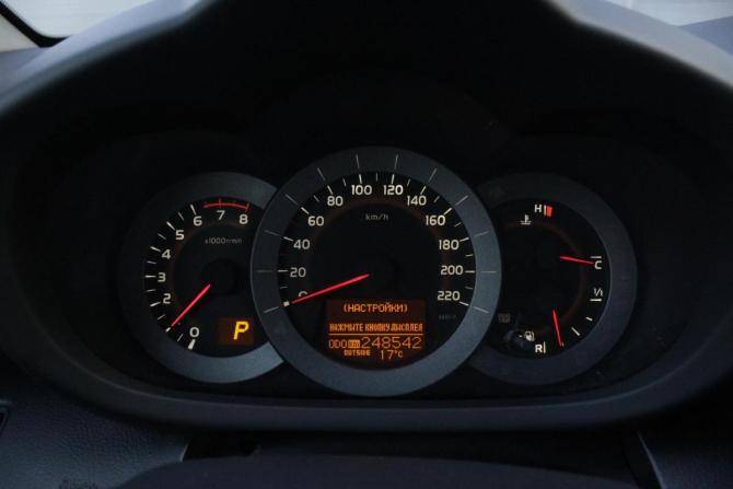 Toyota RAV4 III (XA30) Рестайлинг с пробегом 2010 года, цена 1 290 000 рублей, 248542 км, внедорожник, Автокод Объявления