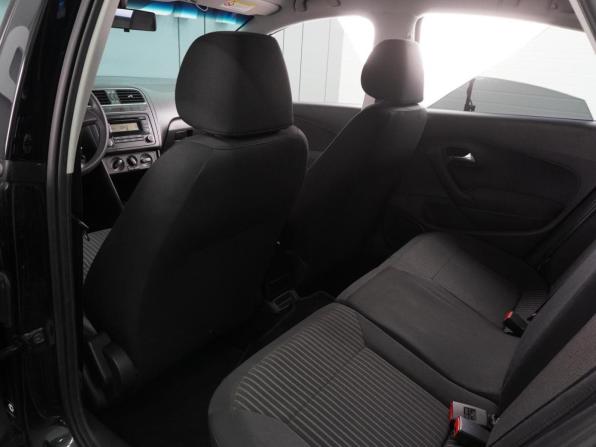 Volkswagen Polo V с пробегом 2011 года, цена 899 000 рублей, 133772 км, седан, Автокод Объявления