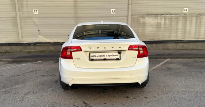 Volvo S60 II Рестайлинг с пробегом 2015 года, цена 979 000 рублей, 168127 км, седан, Автокод Объявления