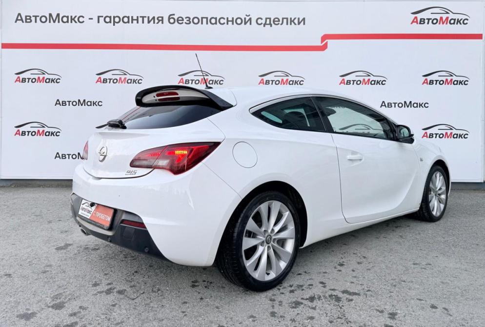Opel Astra J Рестайлинг Тюмень  - изображение 4