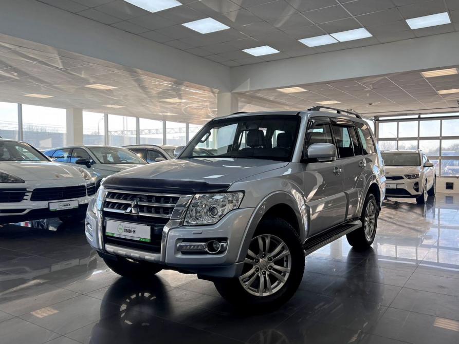 Mitsubishi Pajero IV Рестайлинг 2 Тверь  - изображение 1