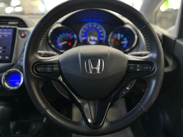 Honda Fit Shuttle I с пробегом 2013 года, цена 1 130 000 рублей, 125478 км, универсал, Автокод Объявления