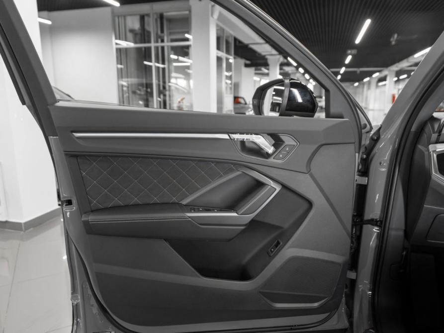 Audi Q3 II (F3) Москва  - изображение 18