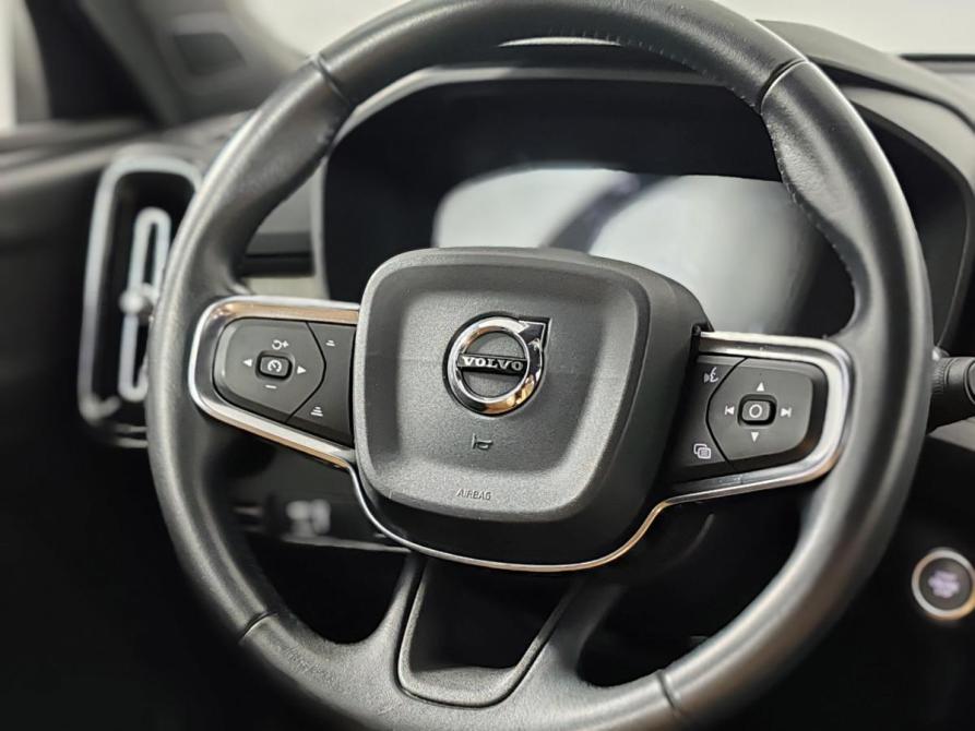 Volvo XC40 I Москва  - изображение 22