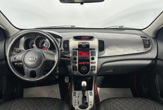 Kia Cerato II с пробегом 2009 года, цена 665 000 рублей, 232182 км, седан, Автокод Объявления