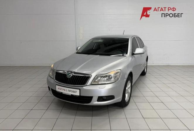 Skoda Octavia II (A5) Рестайлинг с пробегом 2012 года, цена 905 850 рублей, 175050 км, лифтбек, Автокод Объявления