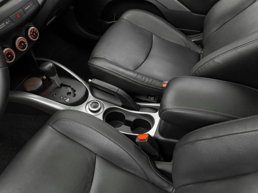 Mitsubishi Outlander II Москва  - изображение 16
