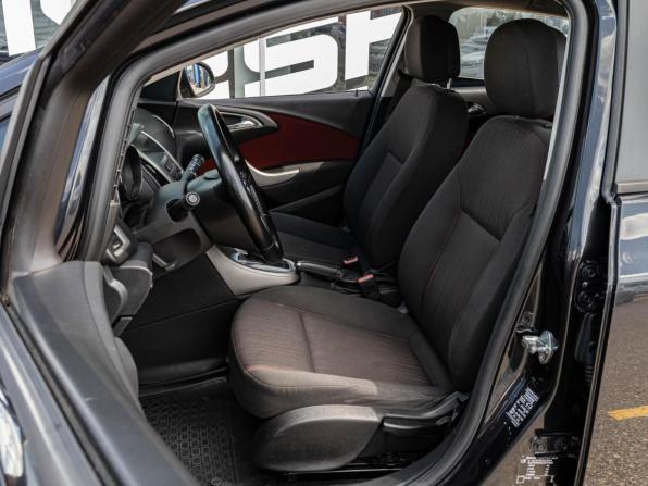 Opel Astra J с пробегом 2012 года, цена 760 000 рублей, 243131 км, хэтчбек, Автокод Объявления