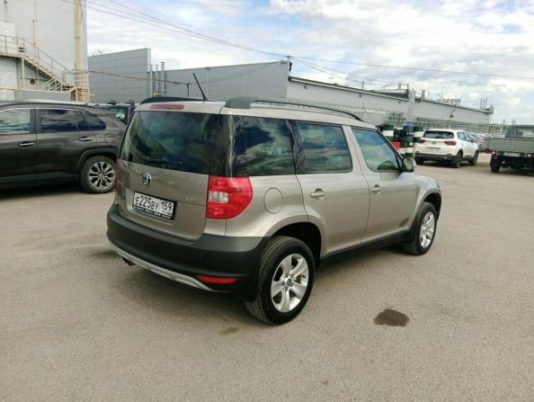Skoda Yeti I с пробегом 2012 года, цена 1 000 000 рублей, 163000 км, внедорожник, Автокод Объявления