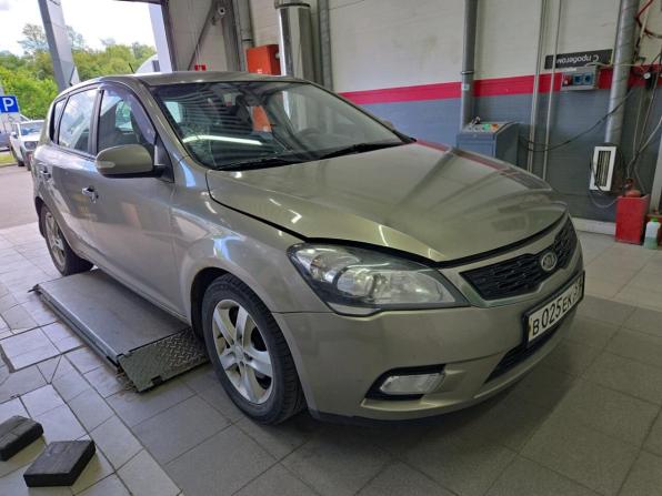 Kia Ceed I Рестайлинг с пробегом 2011 года, цена 600 000 рублей, 139000 км, хэтчбек, Автокод Объявления