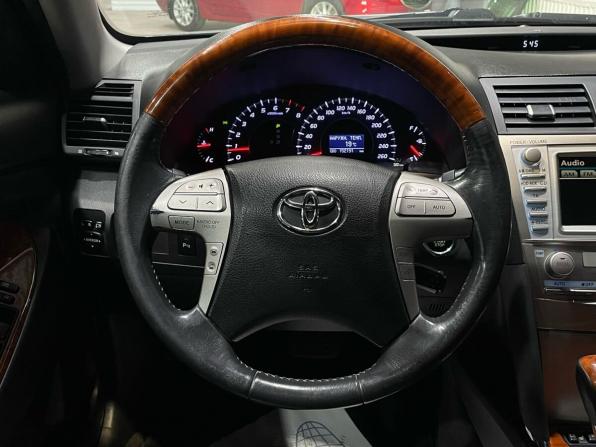 Toyota Camry VI (XV40) Рестайлинг с пробегом 2011 года, цена 1 335 000 рублей, 152188 км, седан, Автокод Объявления
