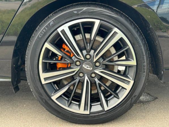 Chery Arrizo 8 с пробегом 2023 года, цена 2 010 000 рублей, 40044 км, седан, Автокод Объявления
