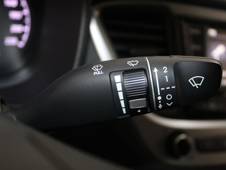 Hyundai Solaris II Старый Оскол  - изображение 18